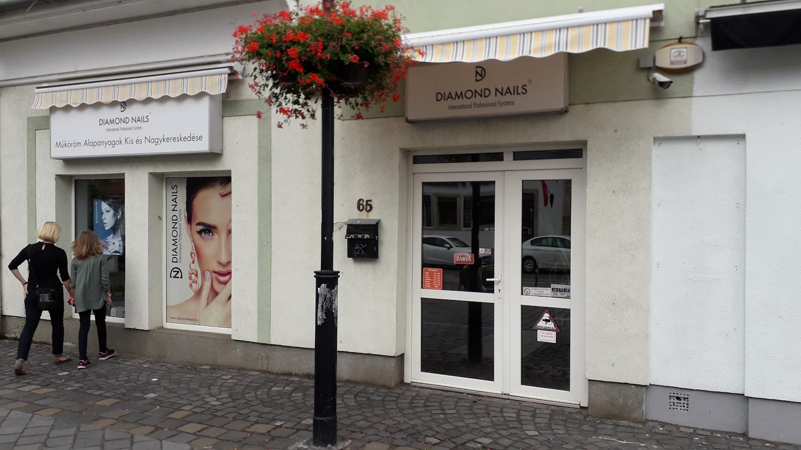 Diamond Nails Budapest- Csak online rendeléseket teljesít
